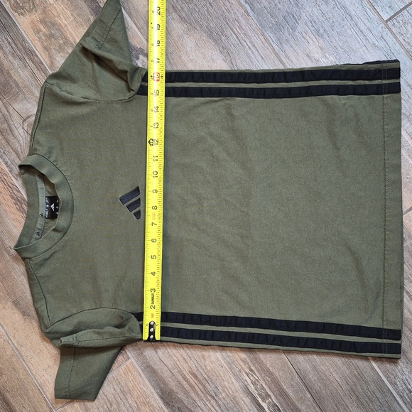 Adidas Army Green & Black 100% Cotton Short Sleeve T-shirt, Boy's L/XL Men's XXS - Picture 3 of 8